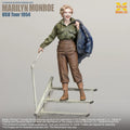 Marilyn Monroe USO Tour 1954 1/8 Scale Model Kit (Reissue)