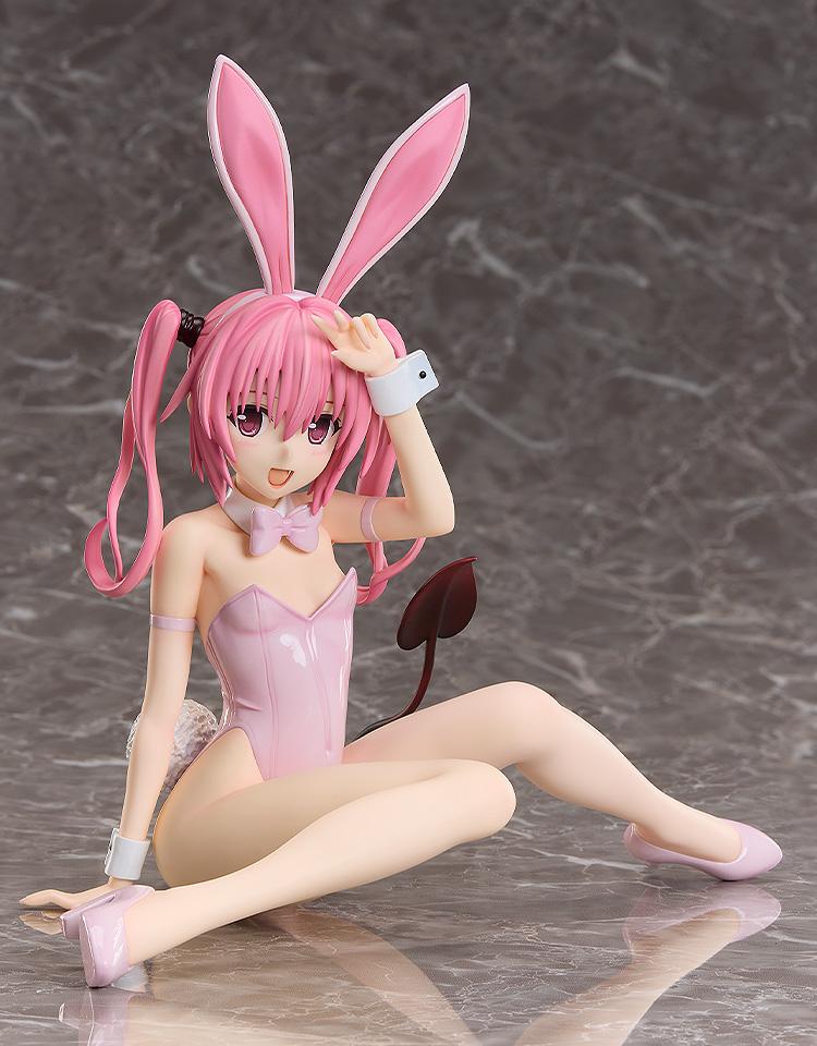 To Love-Ru Darkness Nana Astar Deviluke: Bare Leg Bunny Ver. 1/4 Scale Figure