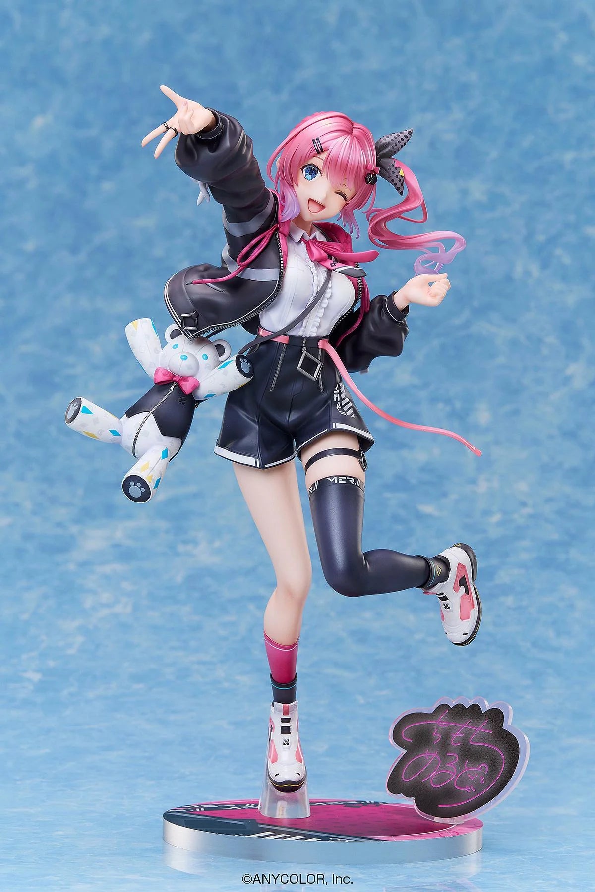 Nijisanji Kuramochi Meruto 1/7 Scale Figure
