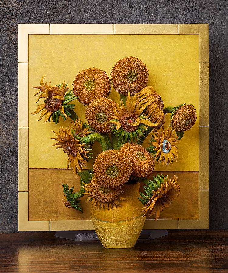 The Table Museum Sunflowers by Van Gogh Figma