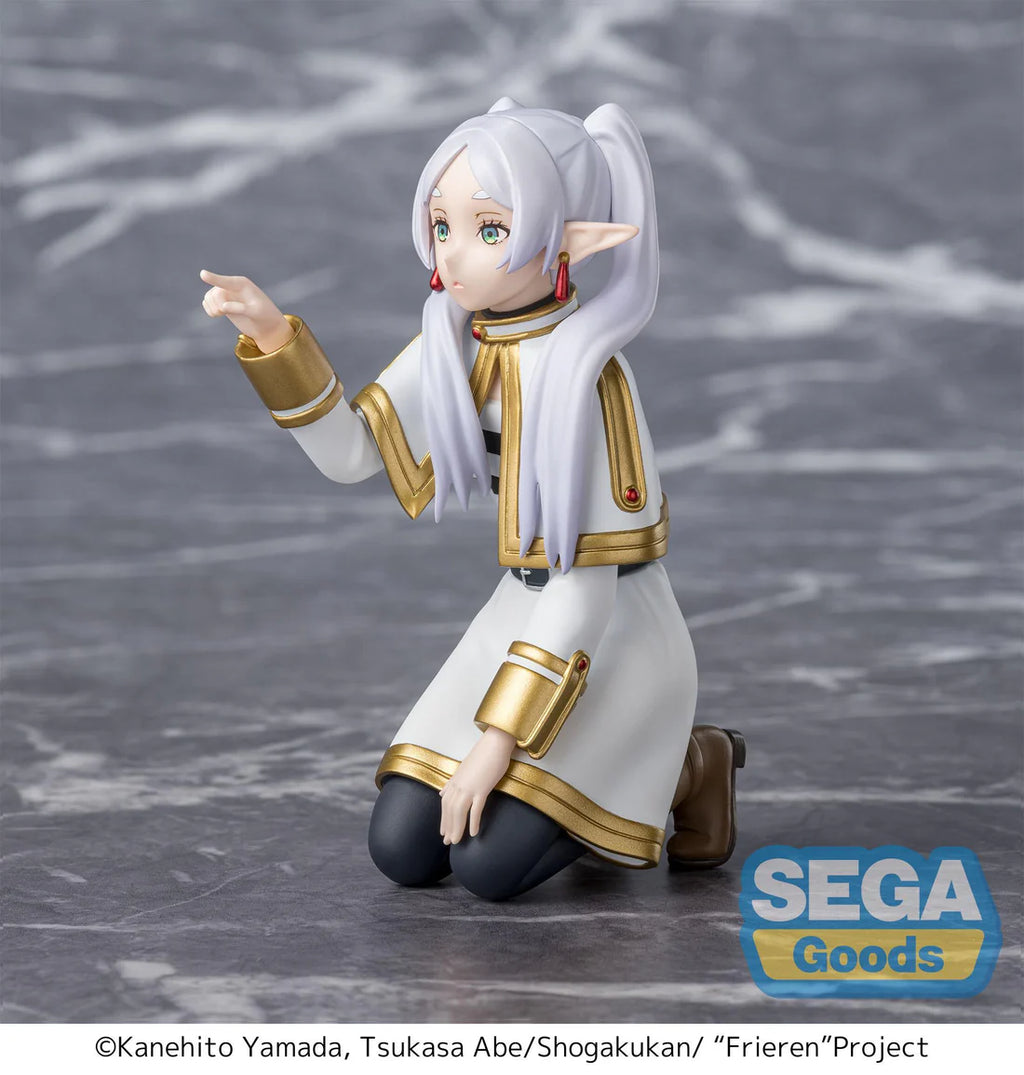 Frieren: Beyond Journey's End Frieren (Poking Something) Premium Perching Figure