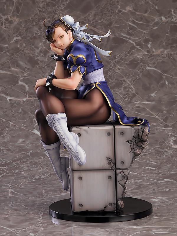 Street Fighter Chun-Li 1/6 Scale Figure (Re-run)