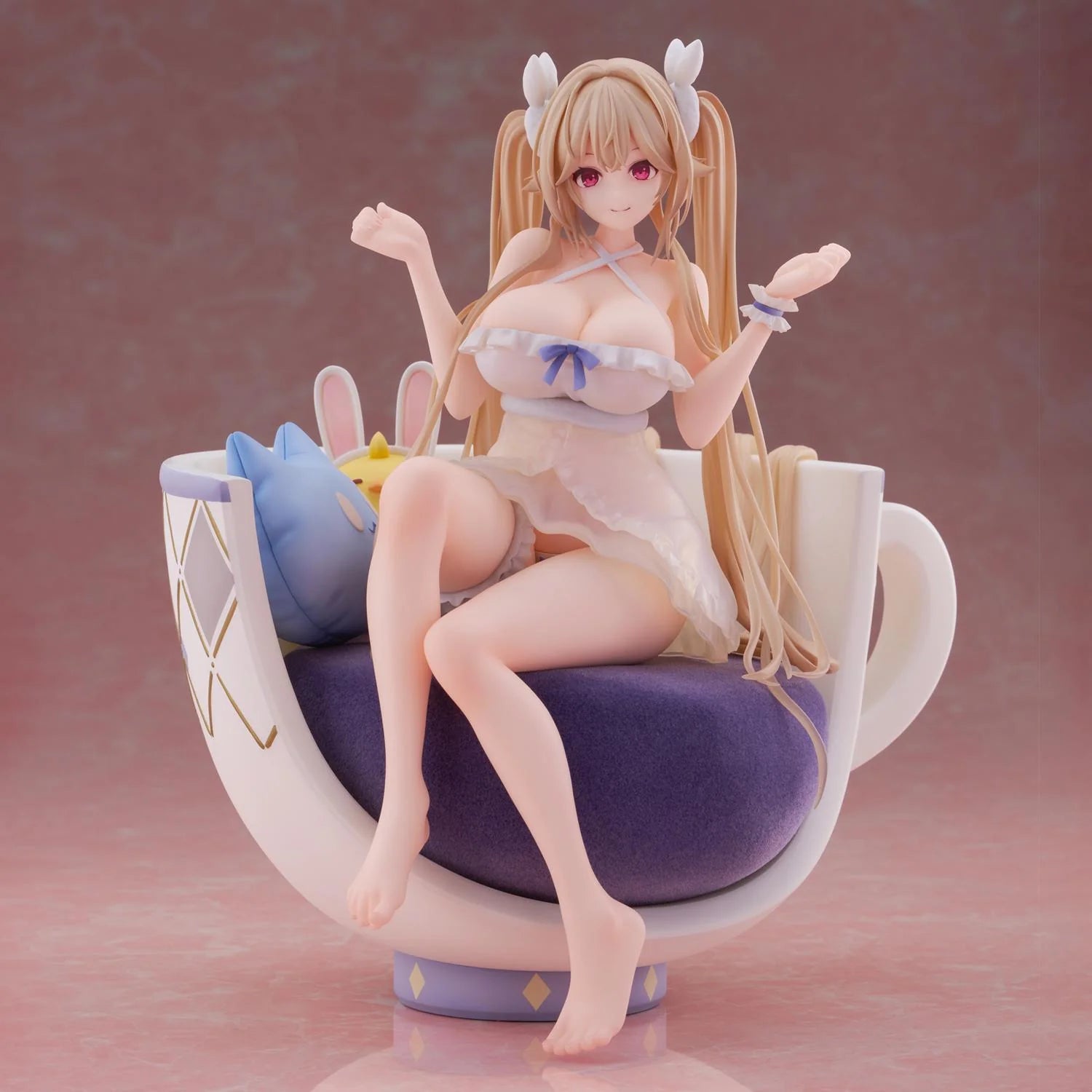 Azur Lane Anchorage: Private Quarters Ver. 1/7 Scale Figure