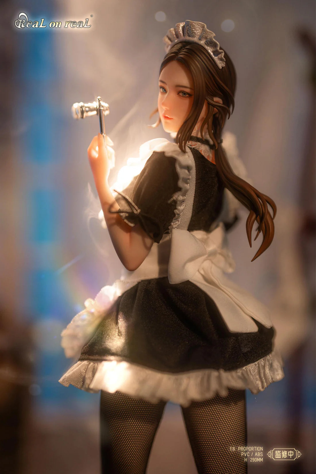 Real on Real Eve The Maid 1/6 Scale Figure
