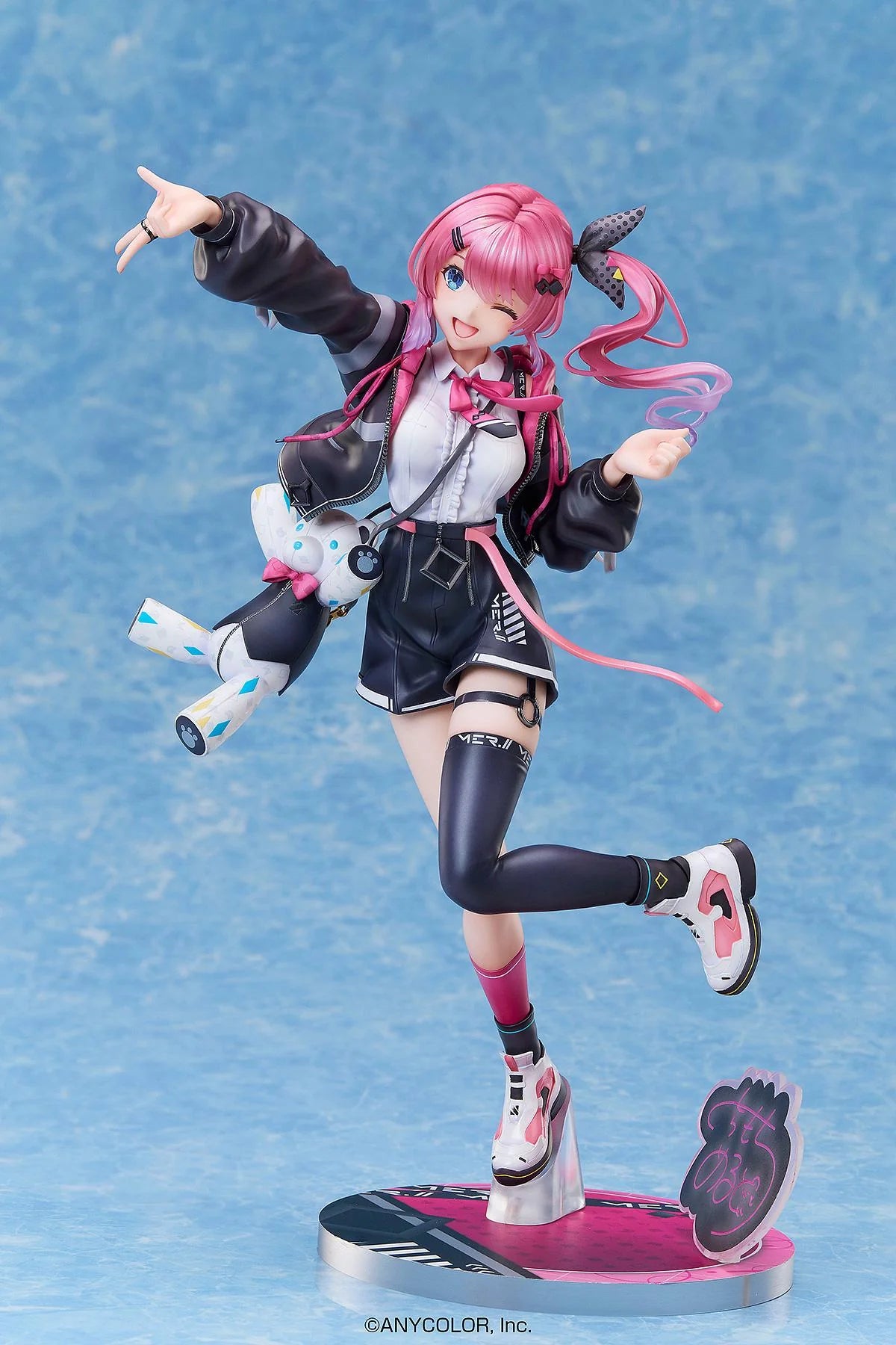 Nijisanji Kuramochi Meruto 1/7 Scale Figure