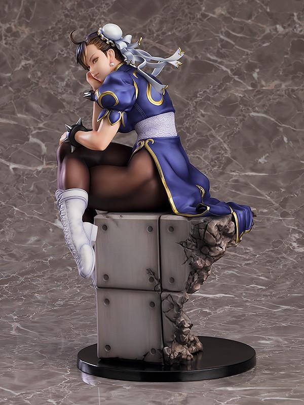 Street Fighter Chun-Li 1/6 Scale Figure (Re-run)