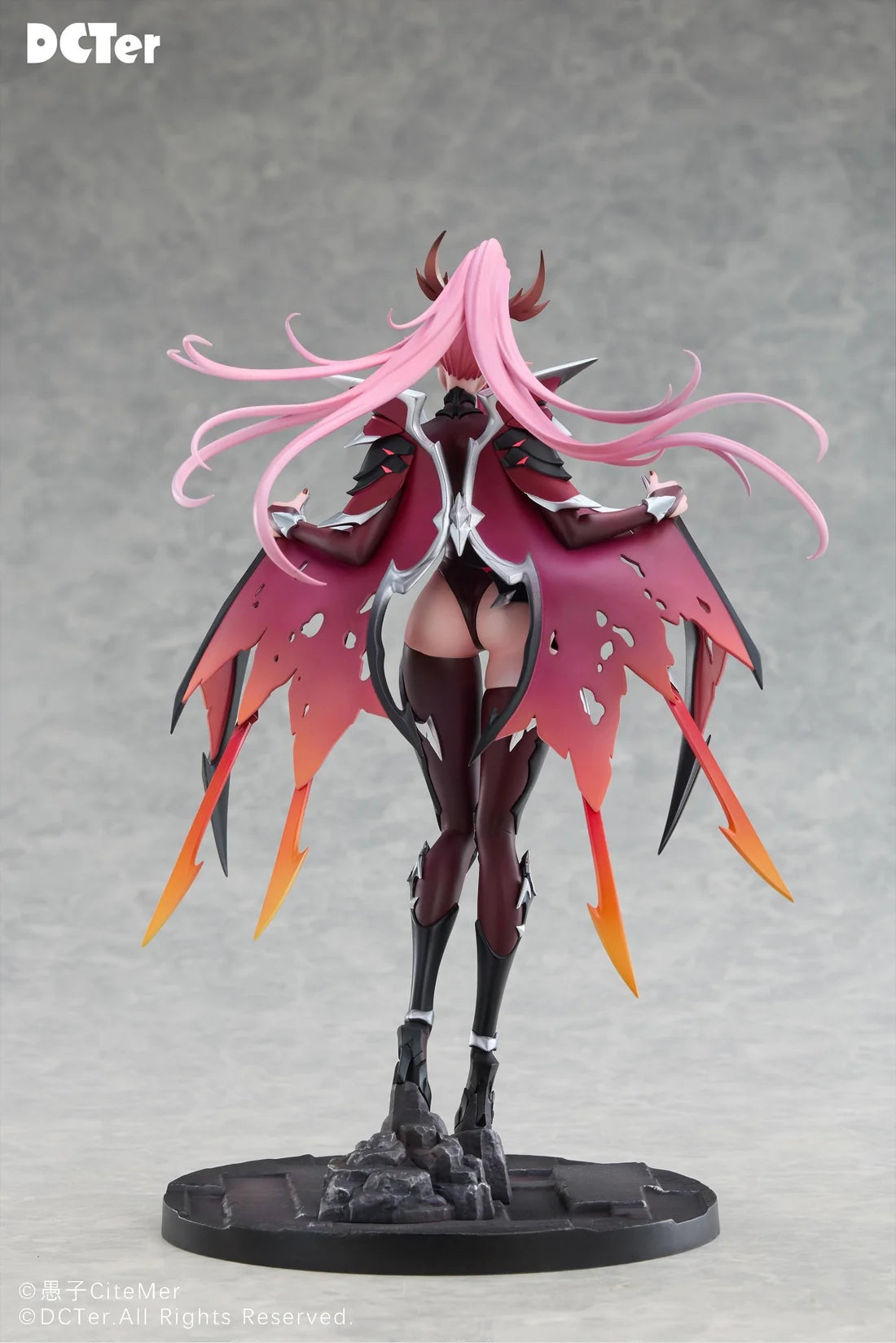 Heslon draco bellatrix Femenina 1/7 Scale Figure