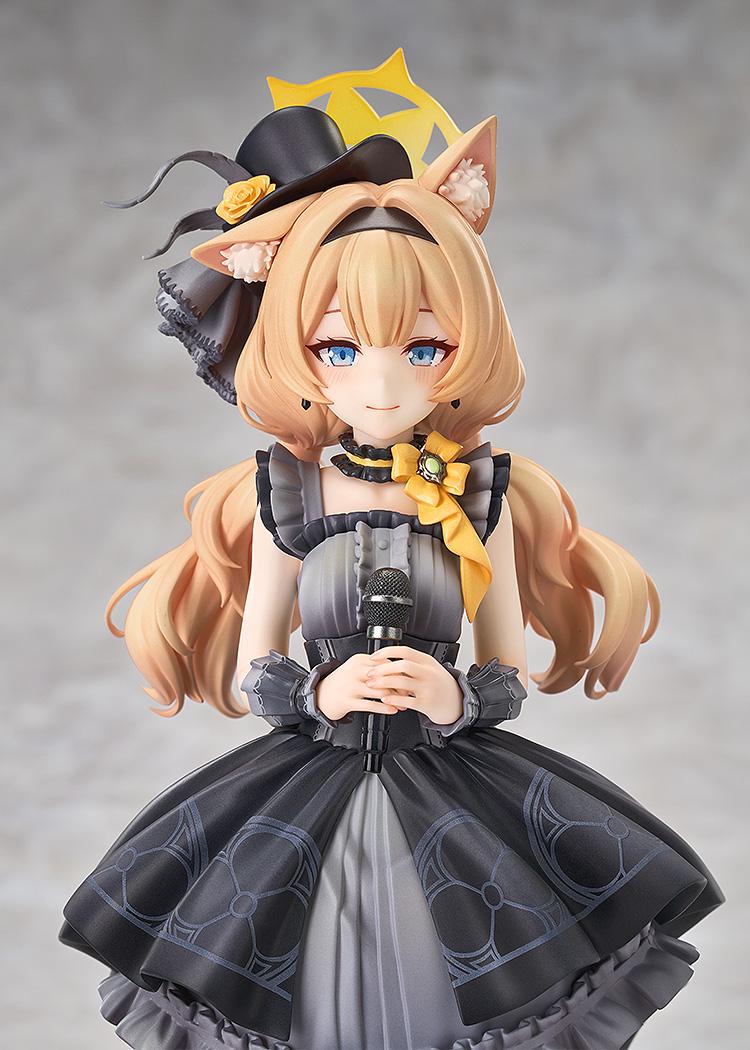 Blue Archive Mari (Idol) Memorial Lobby Ver. 1/7 Scale Figure