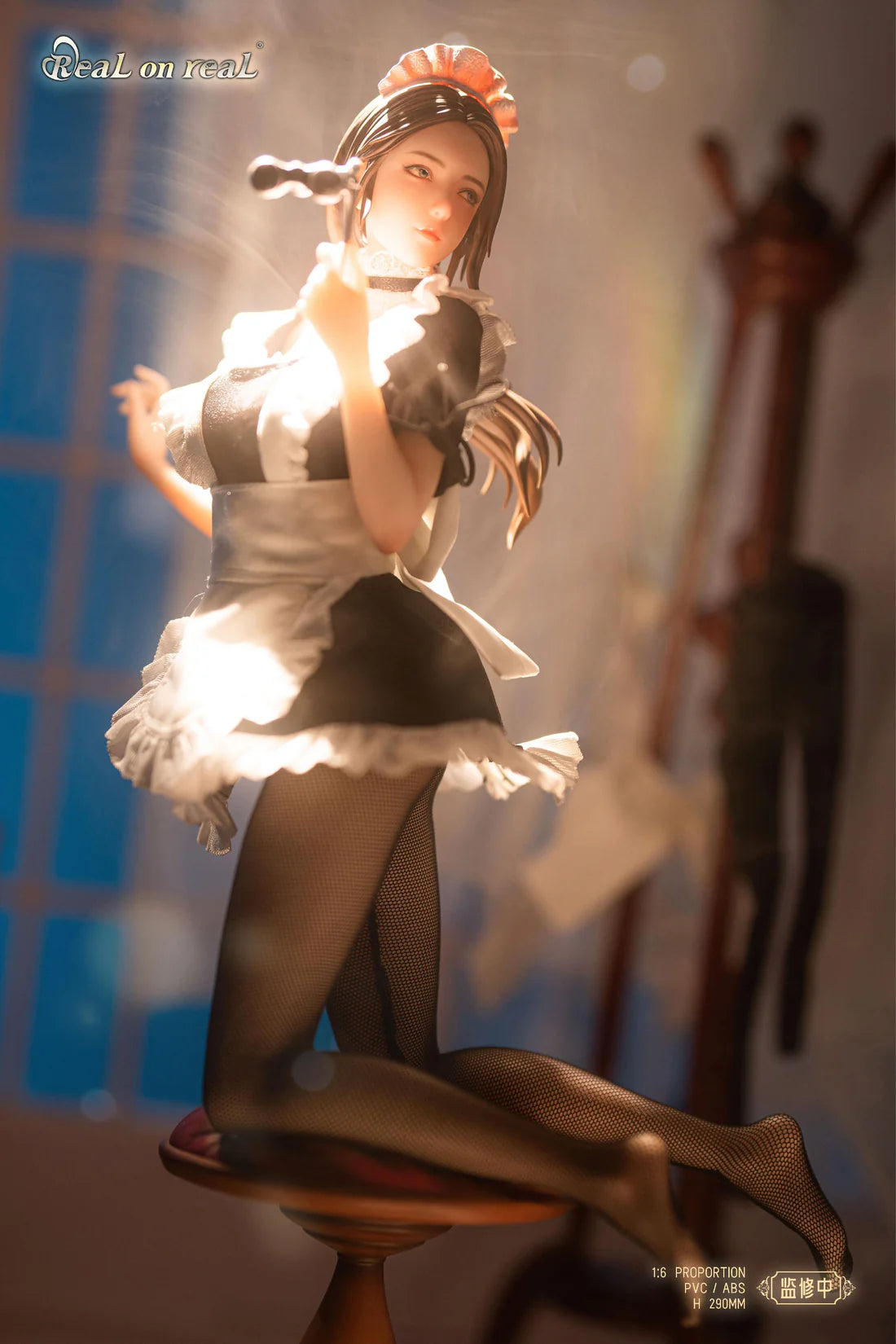 Real on Real Eve The Maid 1/6 Scale Figure