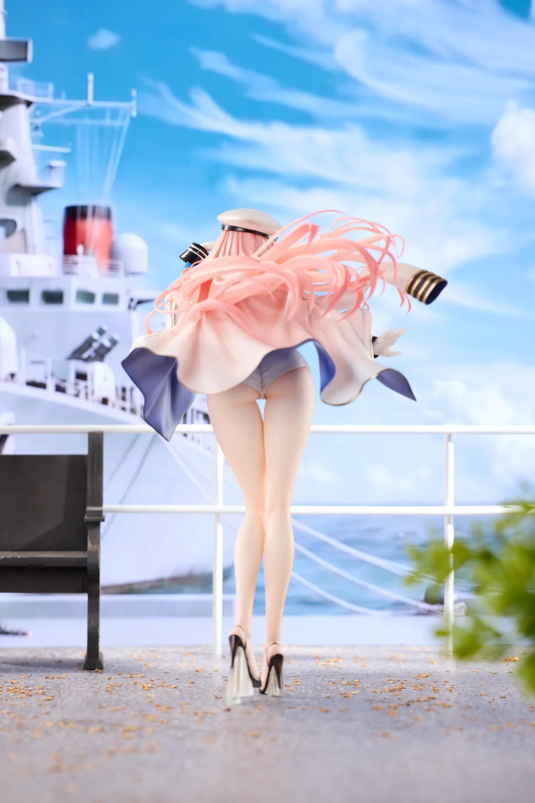 Brown Dust 2 Admiral Sylvia 1/6 Scale Figure