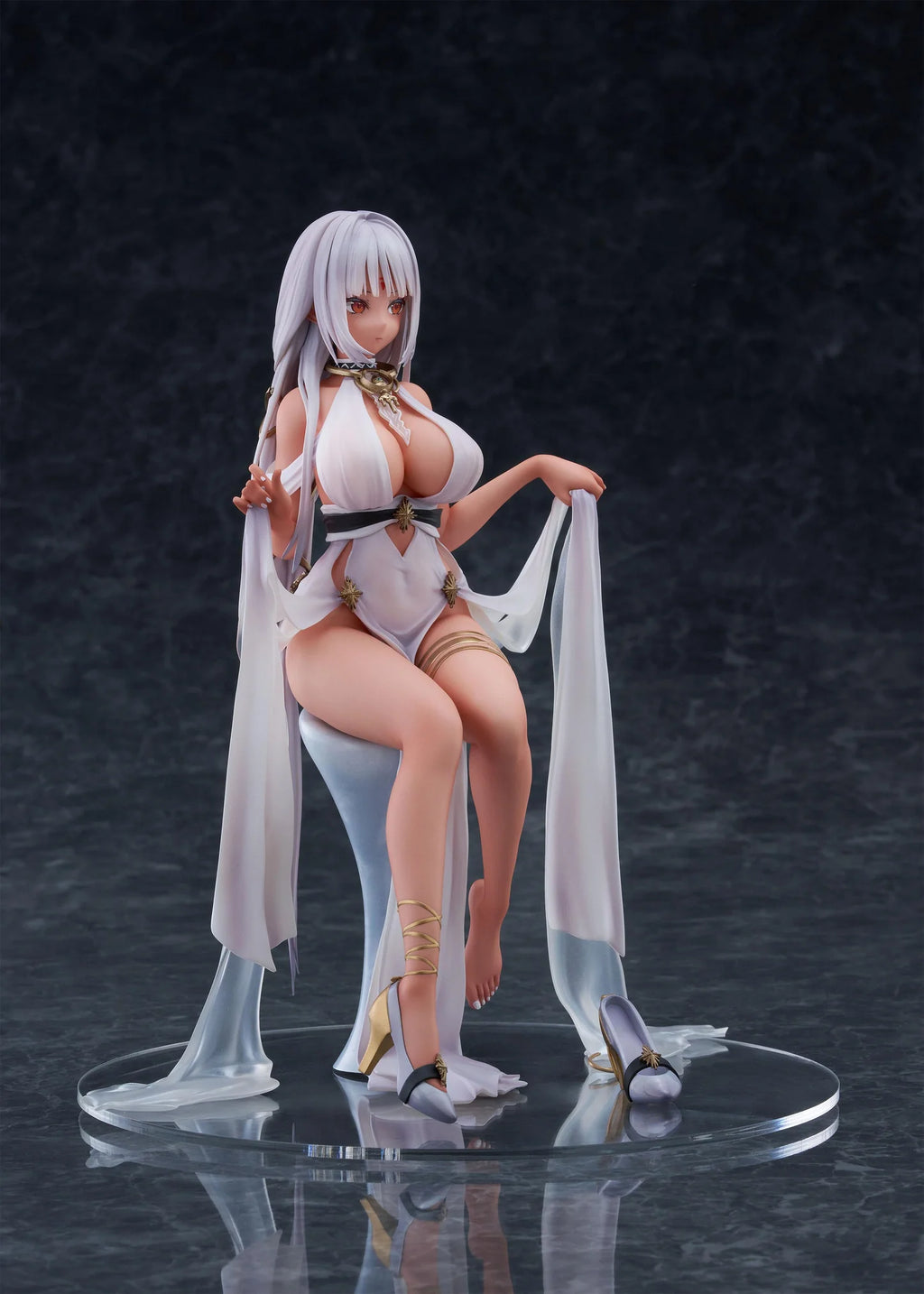 AmiAmi Limited Edition Ami Azur Lane Massachusetts: Dressed to Impress Ver. 1/7 Scale Figure