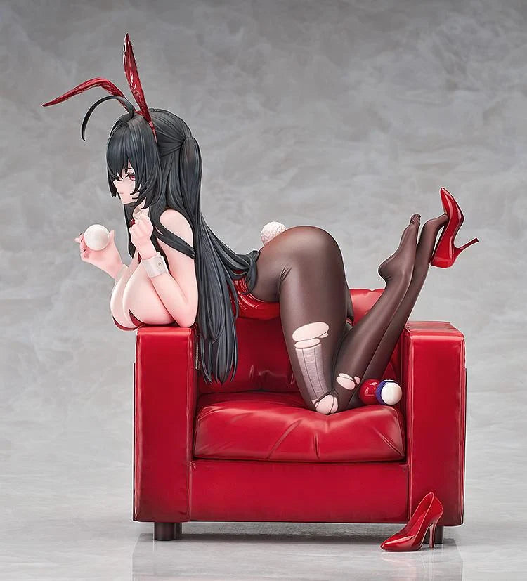Azur Lane Taihou: Fun on the Baize Illustration Ver. 1/7 Scale Figure
