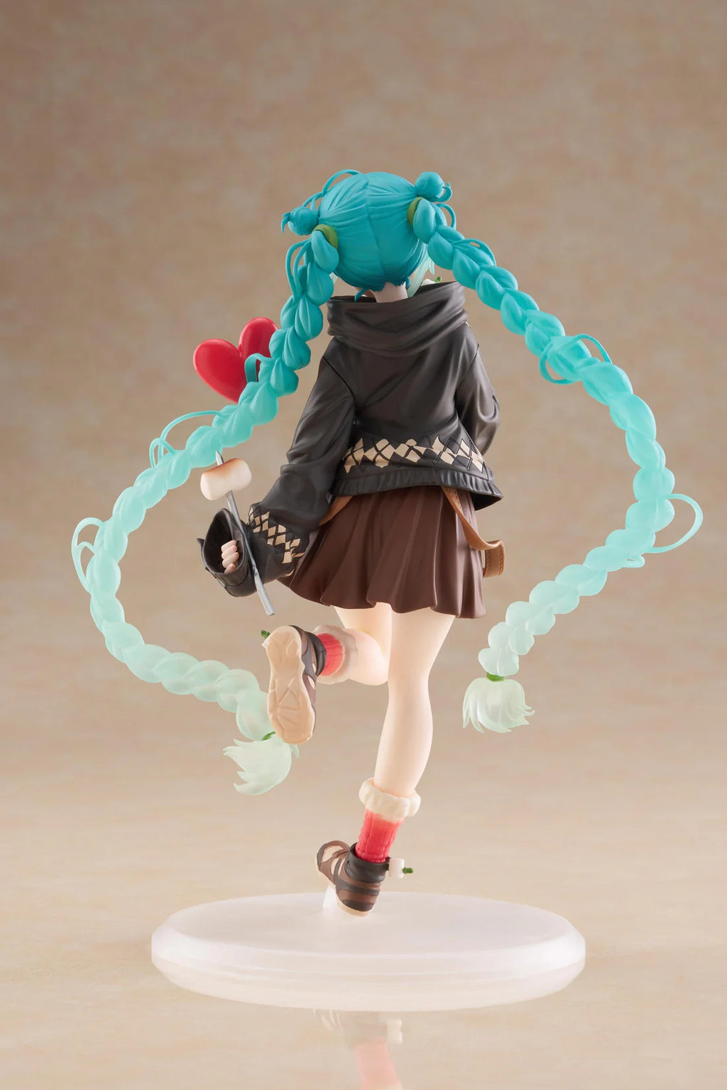 Hatsune Miku Fashion Outdoor Ver. Figure
