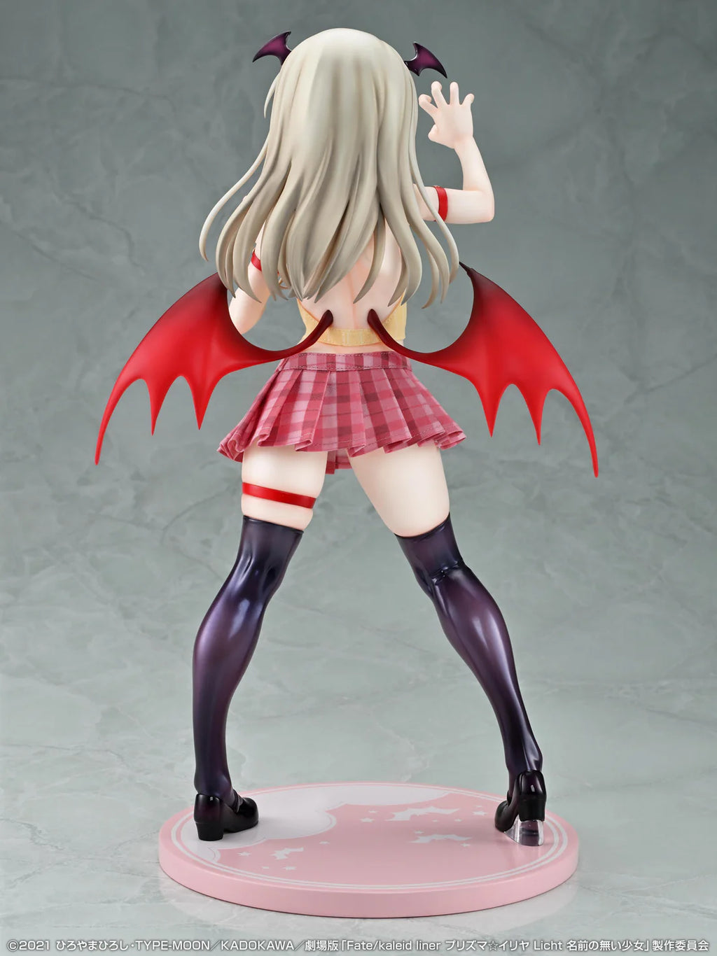 Fate/kaleid liner PRISMA ILLYA Licht Nameless Girl Illyasviel von Einzbern Sweet Devil Ver. 1/4 Scale Figure