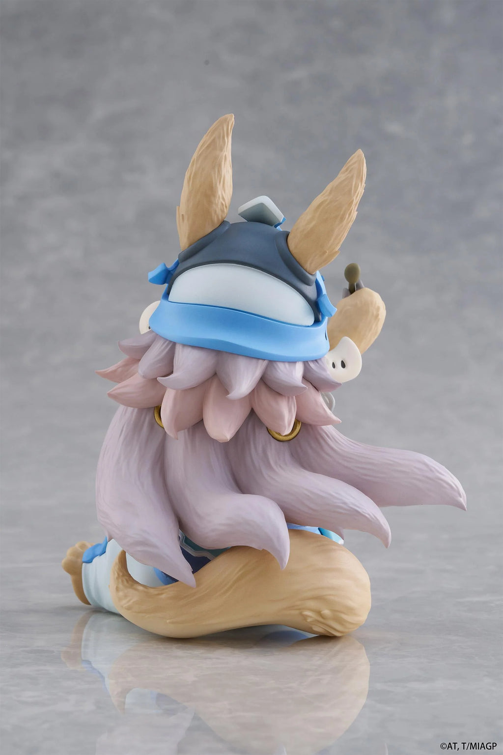 Made in Abyss: The Golden City of the Scorching Sun Nanachi: Mealtime Ver. Desktop Cute Figure