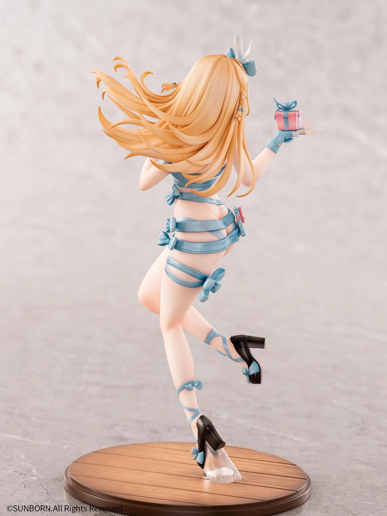 Girls' Frontline 2: Exilium Suomi Fluffy Korvatunturi Ver. 1/6 Scale Figure