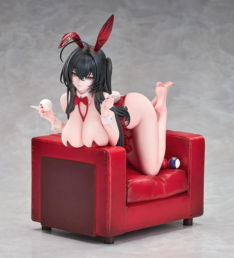 Azur Lane Taihou: Fun on the Baize Illustration Ver. 1/7 Scale Figure
