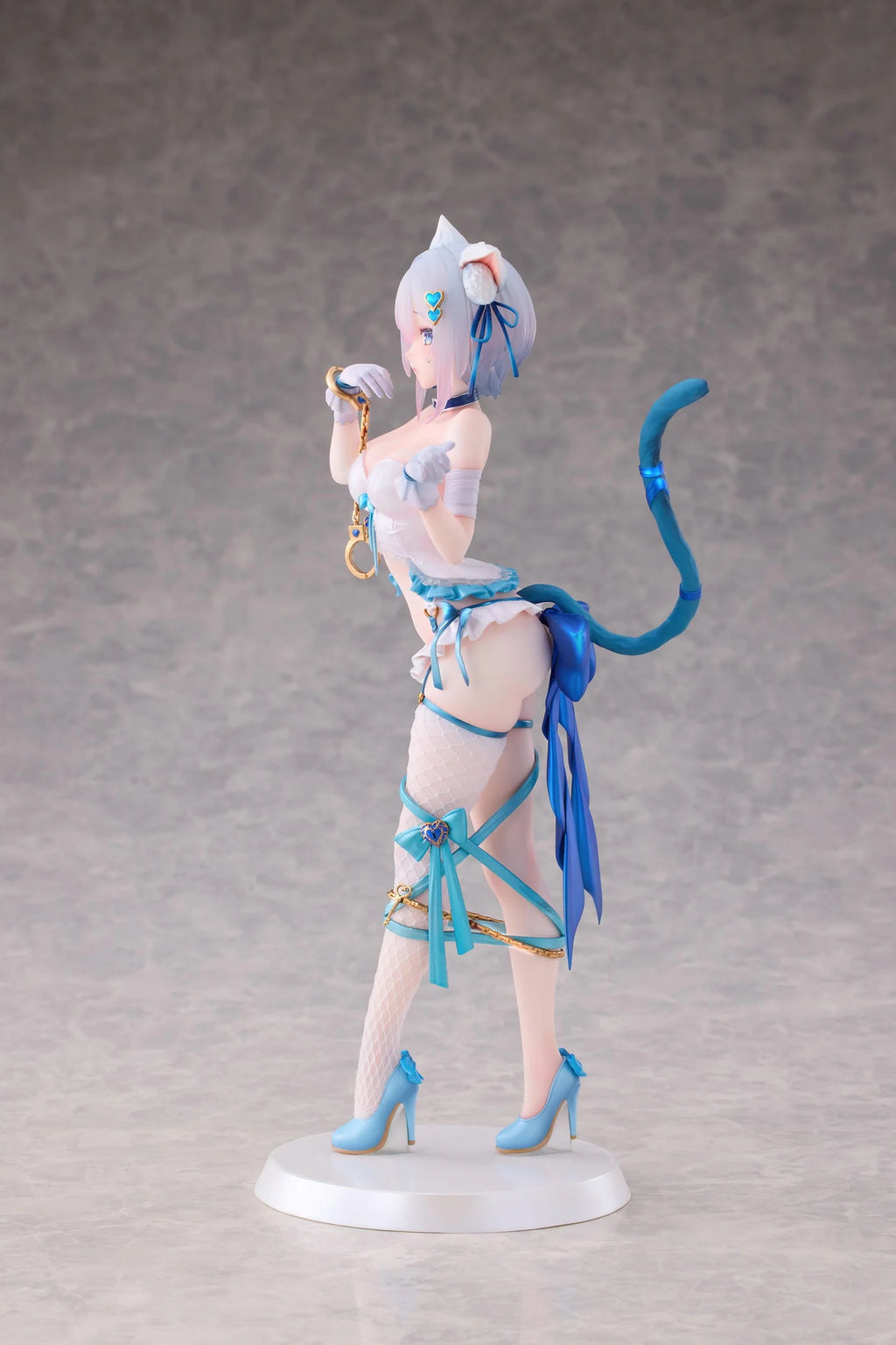 Felnemo Illustration Tied-Up Cat Putika-chan Deluxe Edition 1/7 Scale Figure