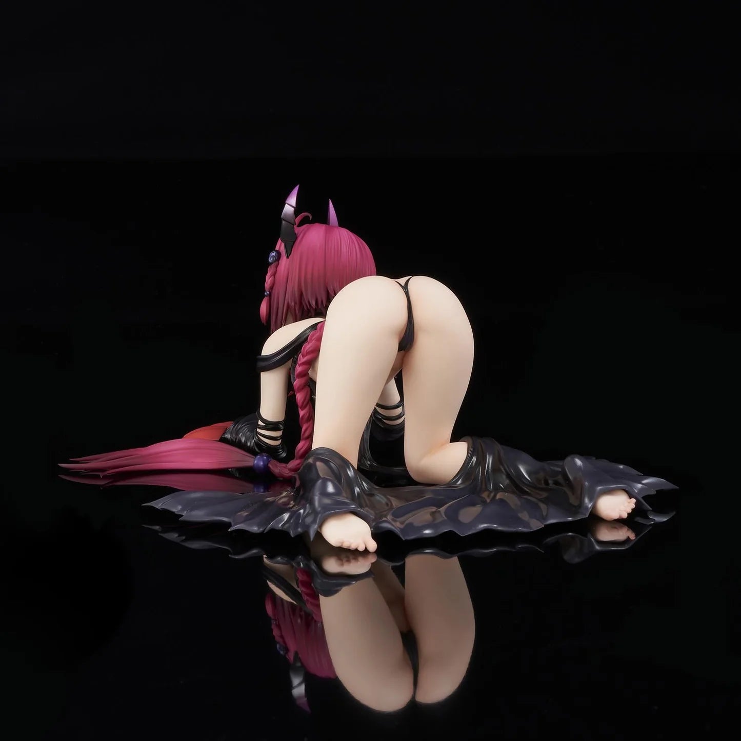 To Love-Ru Darkness Mea Kurosaki: Darkness Ver. Renewal Package Edition 1/6 Scale Figure