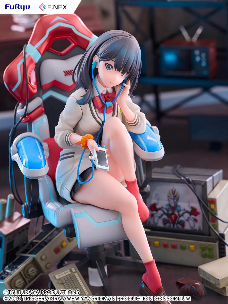 Gridman Universe Rikka Takarada Gaming Chair Ver. 1/7 Scale Figure