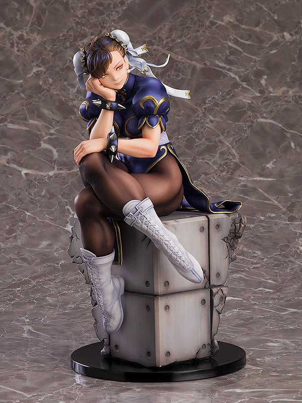 Street Fighter Chun-Li 1/6 Scale Figure (Re-run)