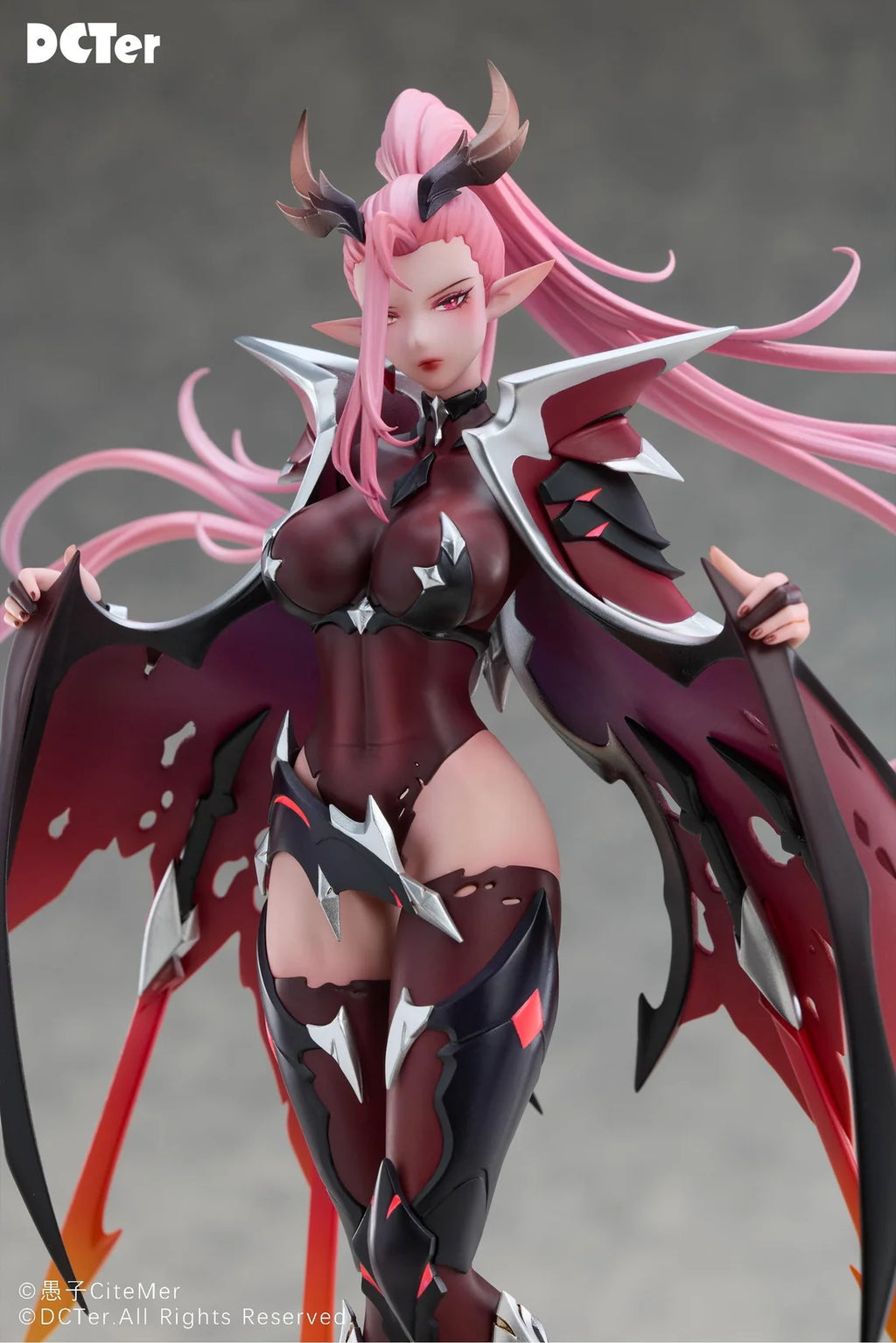 Heslon draco bellatrix Femenina 1/7 Scale Figure