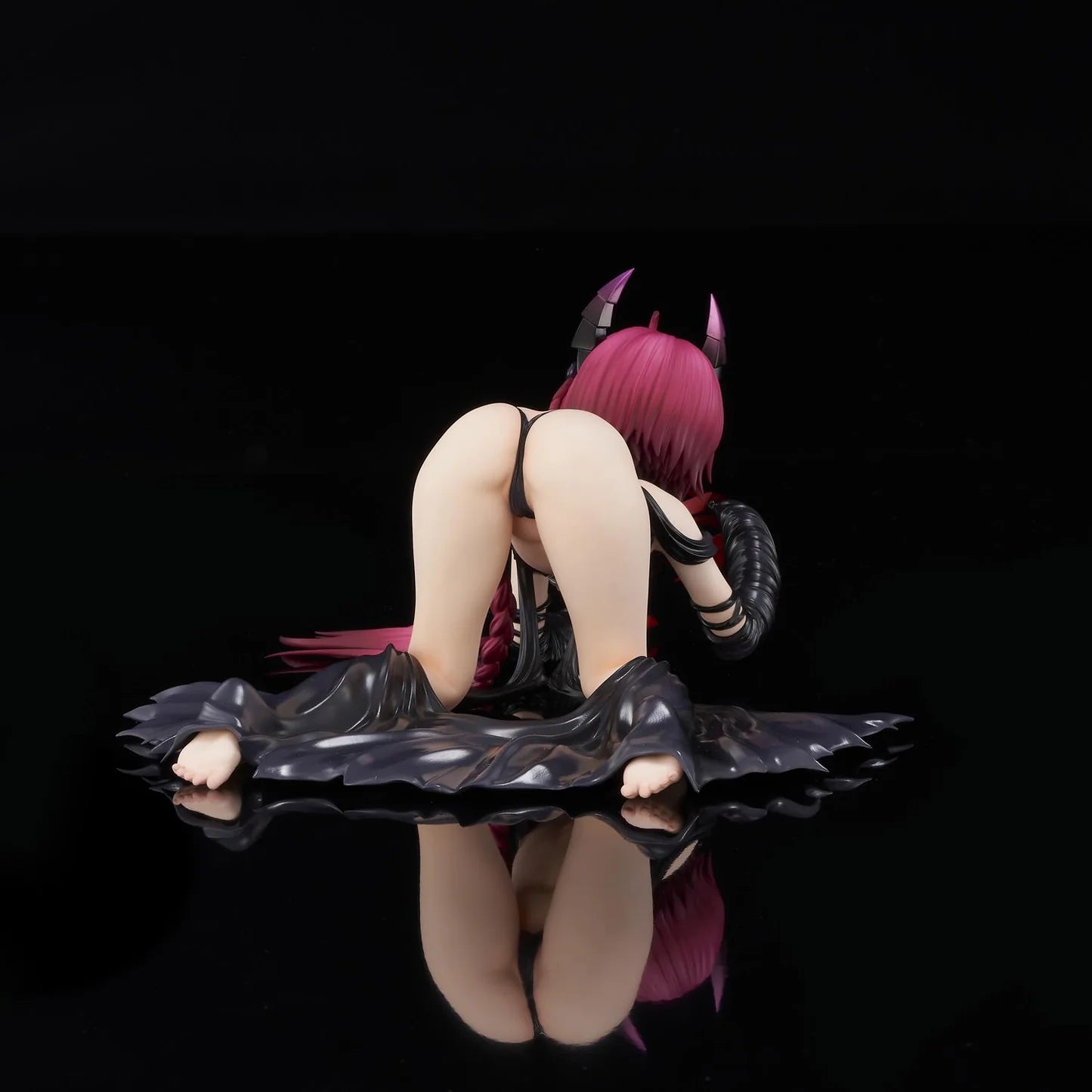To Love-Ru Darkness Mea Kurosaki: Darkness Ver. Renewal Package Edition 1/6 Scale Figure