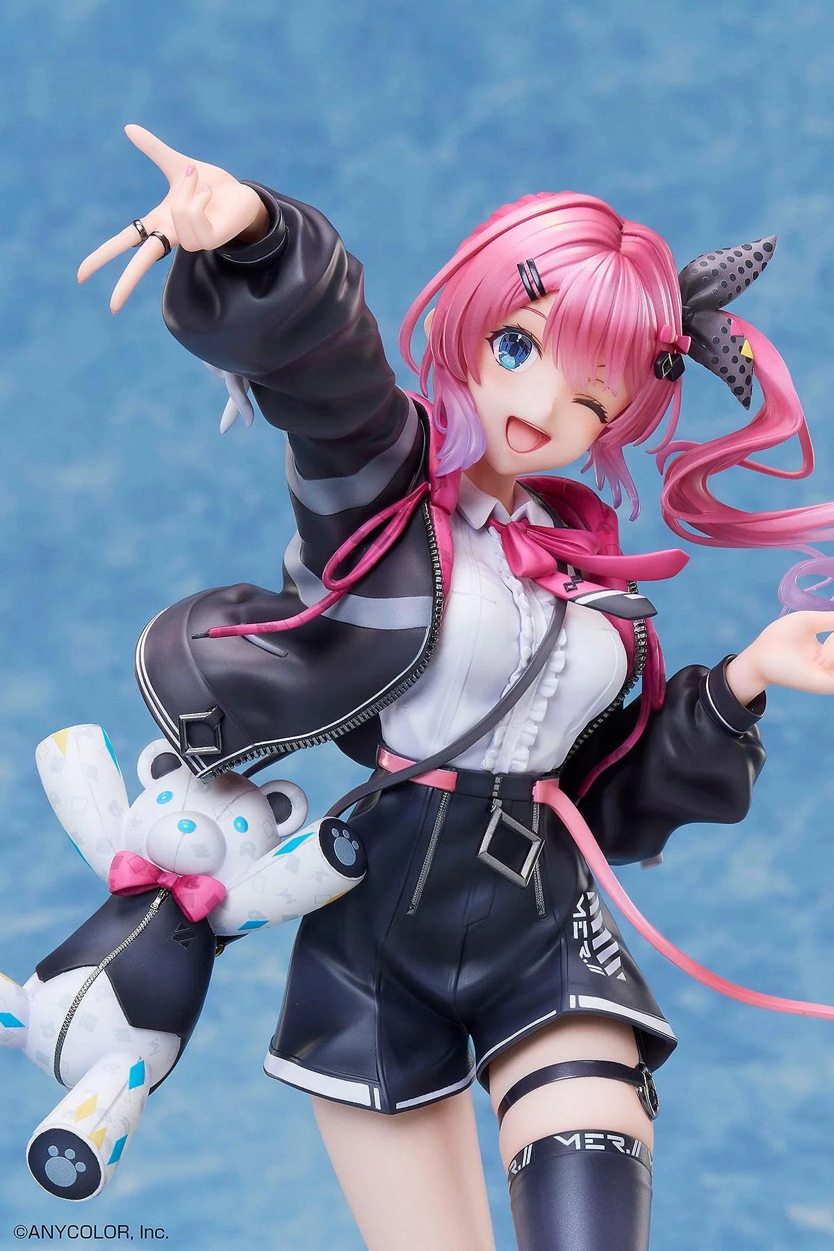 Nijisanji Kuramochi Meruto 1/7 Scale Figure