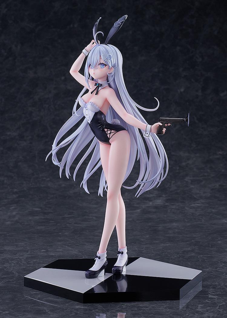 Playing Death Games to Put Food on the Table Yuki 1/7 Scale Figure