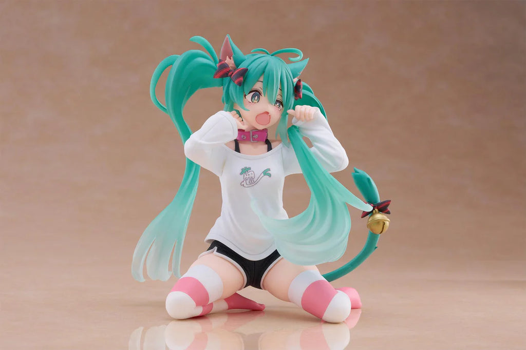 Hatsune Miku: Cat Ear T-Shirt Ver. Desktop Cute Figure