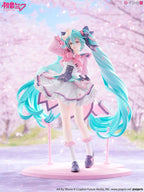 Hatsune Miku: New School Term Ver. Non-Scale Figure