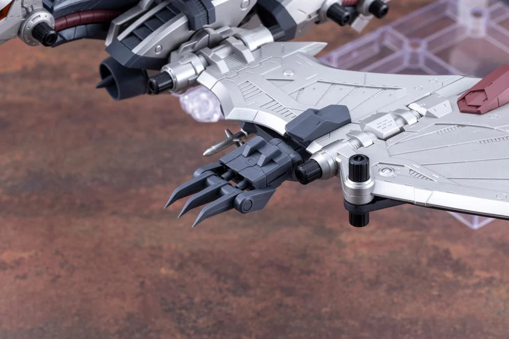 Zoids: Chaotic Century Highend Master Model Storm Sworder Ala Barone Special 2000 Recolor 1/72 Scale Model Kit