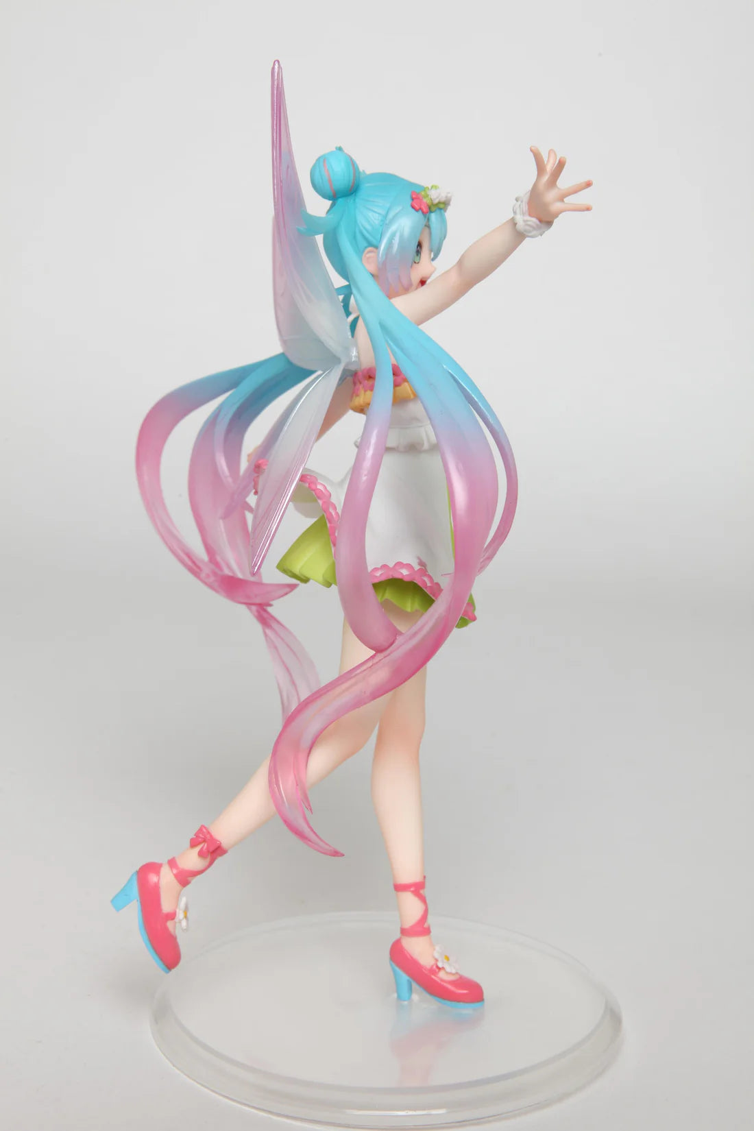 Hatsune Miku 3rd Season Spring Ver. Non-Scale Figure (Re-run)