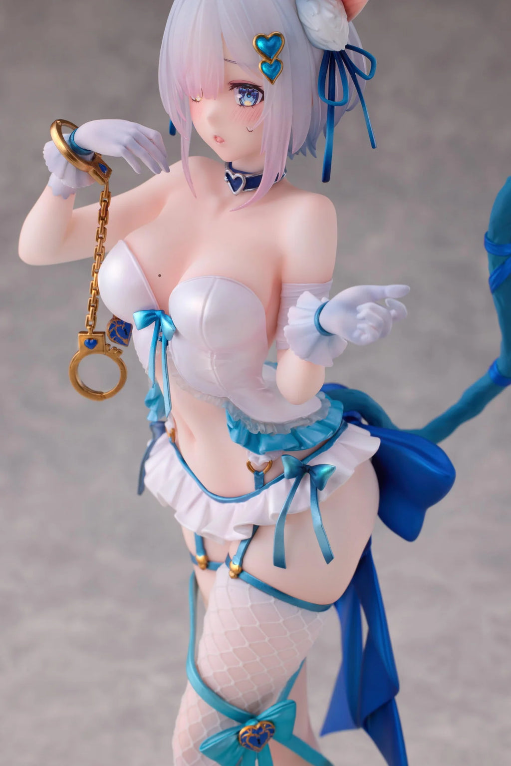 Felnemo Illustration Tied-Up Cat Putika-chan Deluxe Edition 1/7 Scale Figure