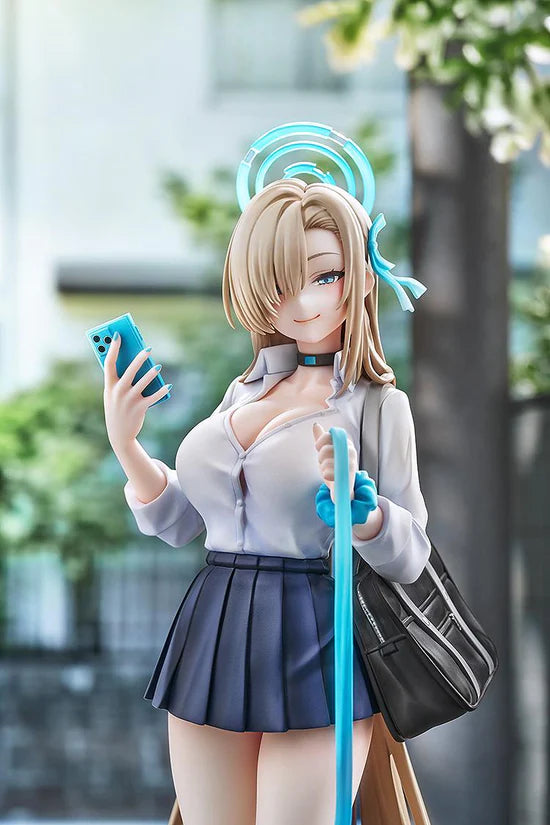 Blue Archive Asuna (School): Memorial Lobby Ver. 1/7 Scale Figure