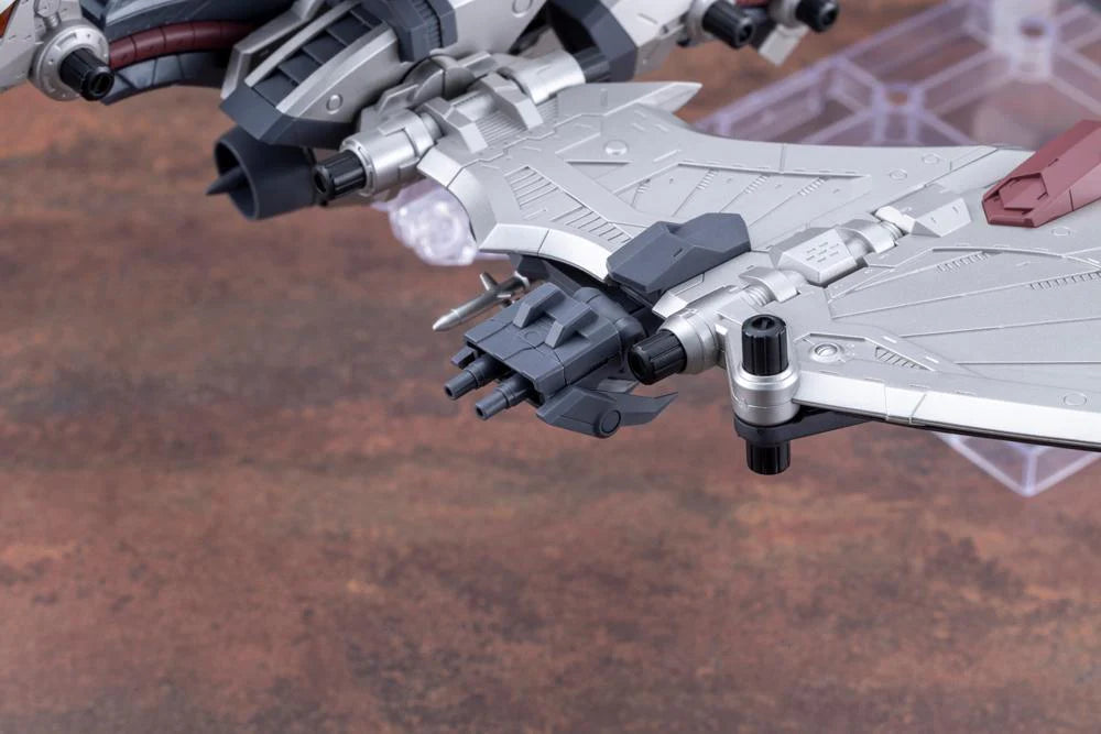 Zoids: Chaotic Century Highend Master Model Storm Sworder Ala Barone Special 2000 Recolor 1/72 Scale Model Kit