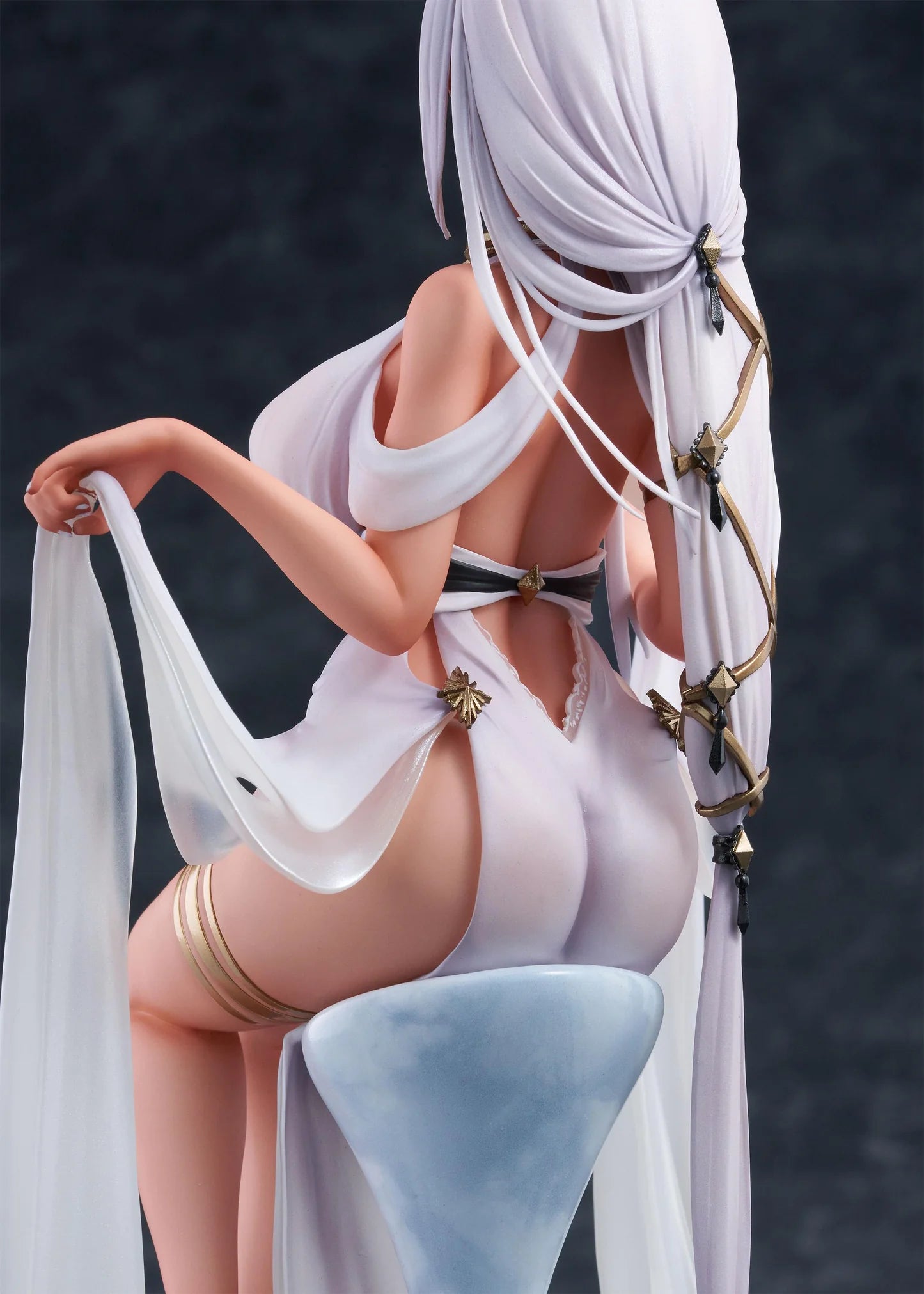 AmiAmi Limited Edition Ami Azur Lane Massachusetts: Dressed to Impress Ver. 1/7 Scale Figure