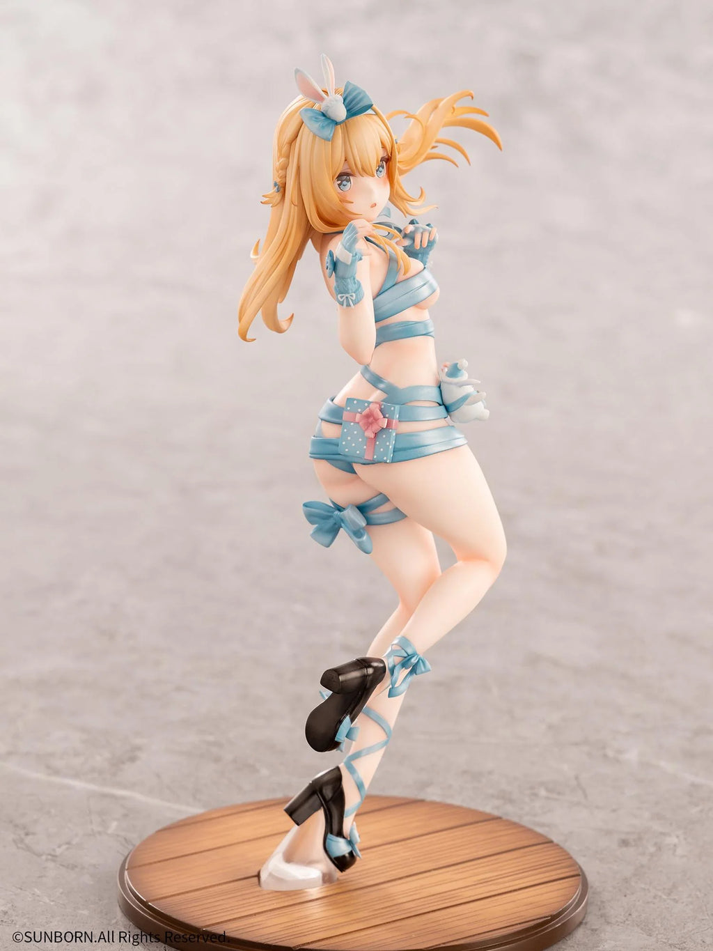 Girls' Frontline 2: Exilium Suomi Fluffy Korvatunturi Ver. 1/6 Scale Figure