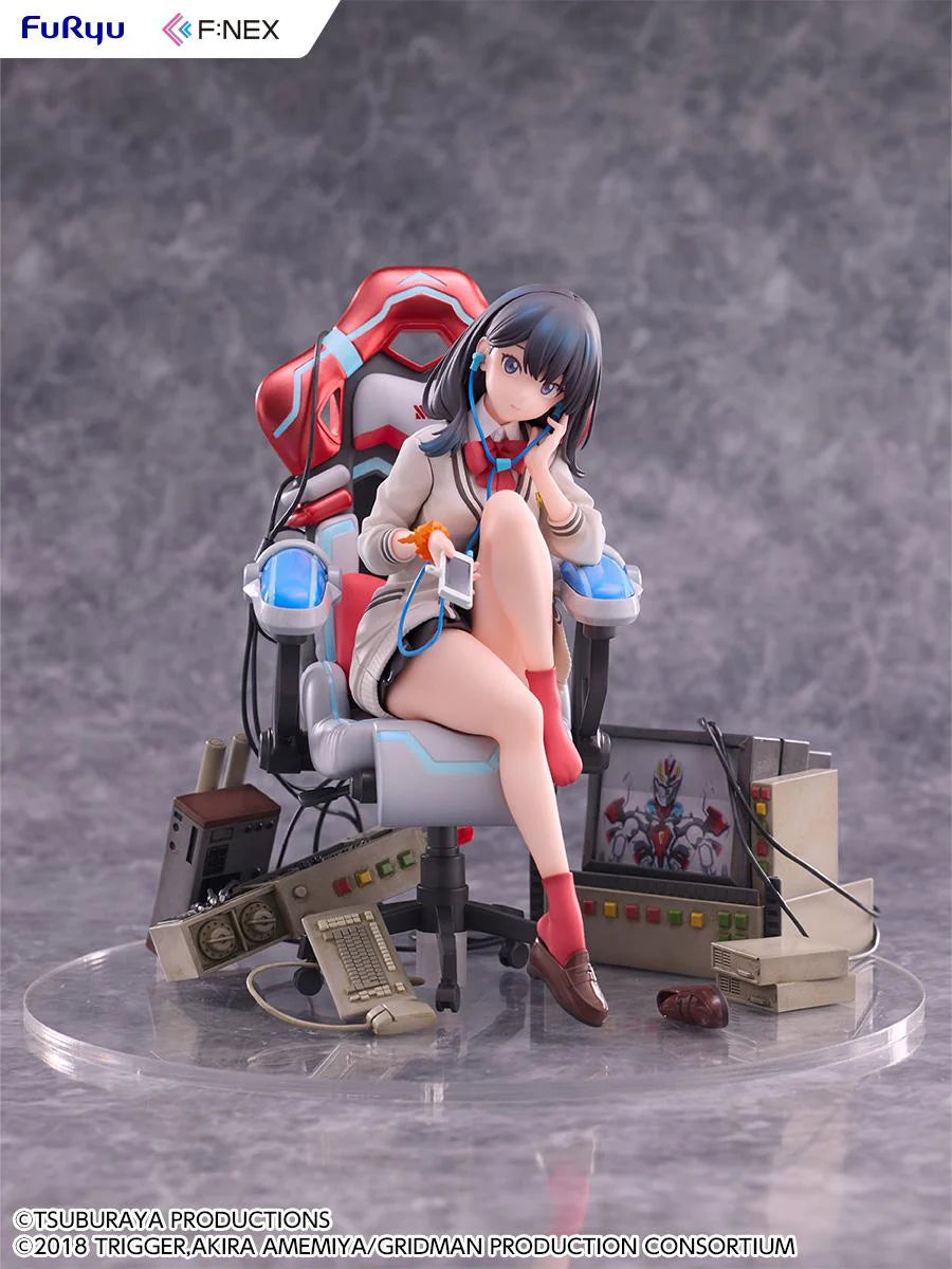 Gridman Universe Rikka Takarada Gaming Chair Ver. 1/7 Scale Figure