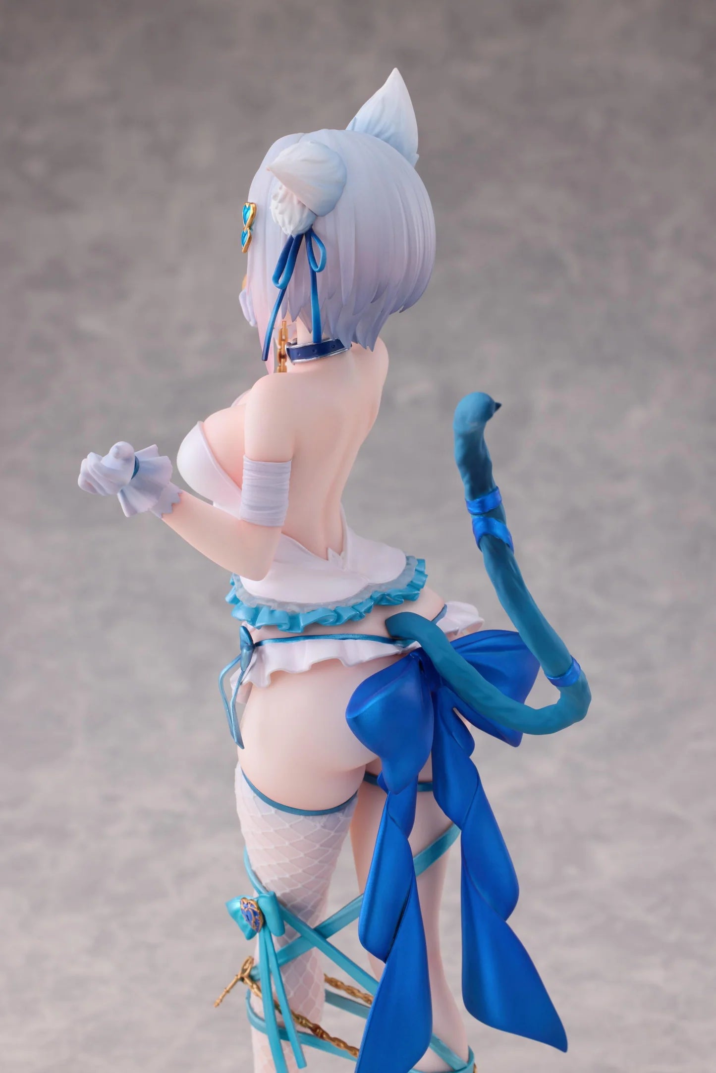 Felnemo Illustration Tied-Up Cat Putika-chan Deluxe Edition 1/7 Scale Figure