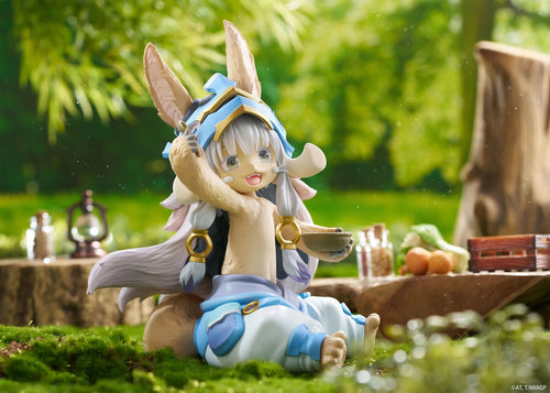 Made in Abyss: The Golden City of the Scorching Sun Nanachi: Mealtime Ver. Desktop Cute Figure