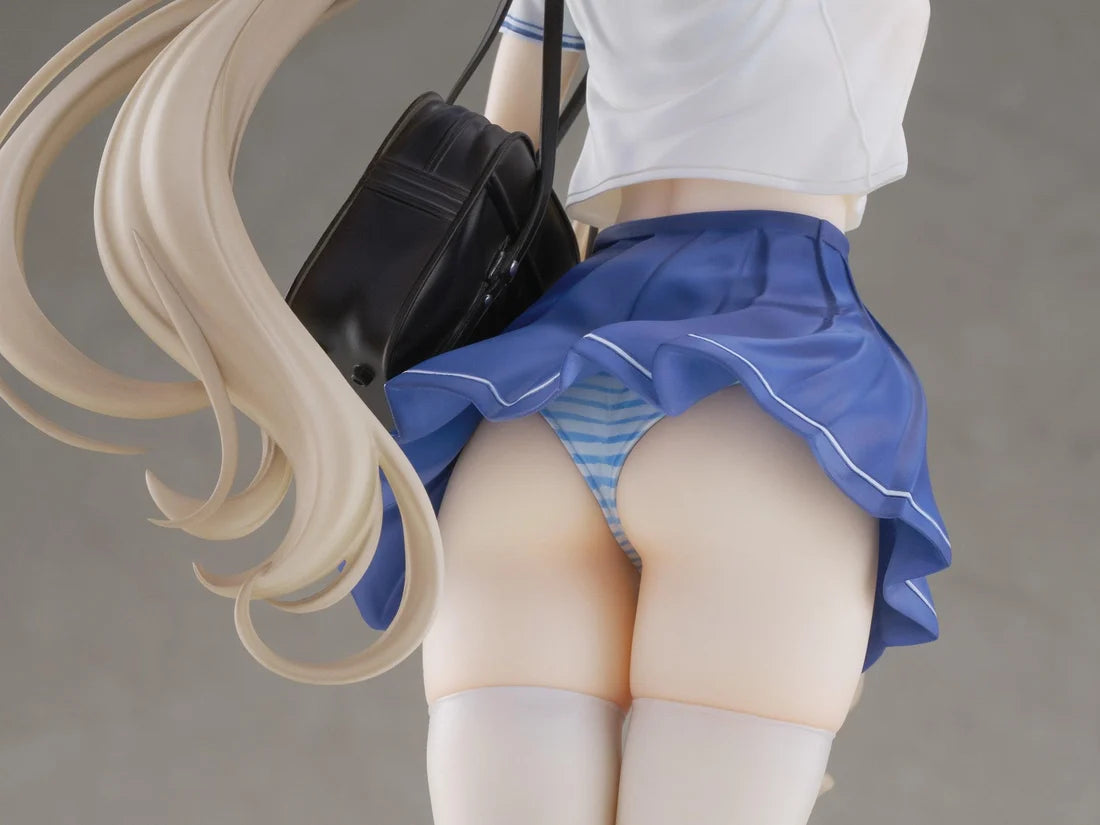 KoiKoi Sakura Momoko Uniform ver. 1/6 Scale Figure