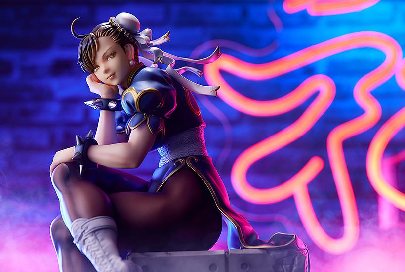 Street Fighter Chun-Li 1/6 Scale Figure (Re-run)