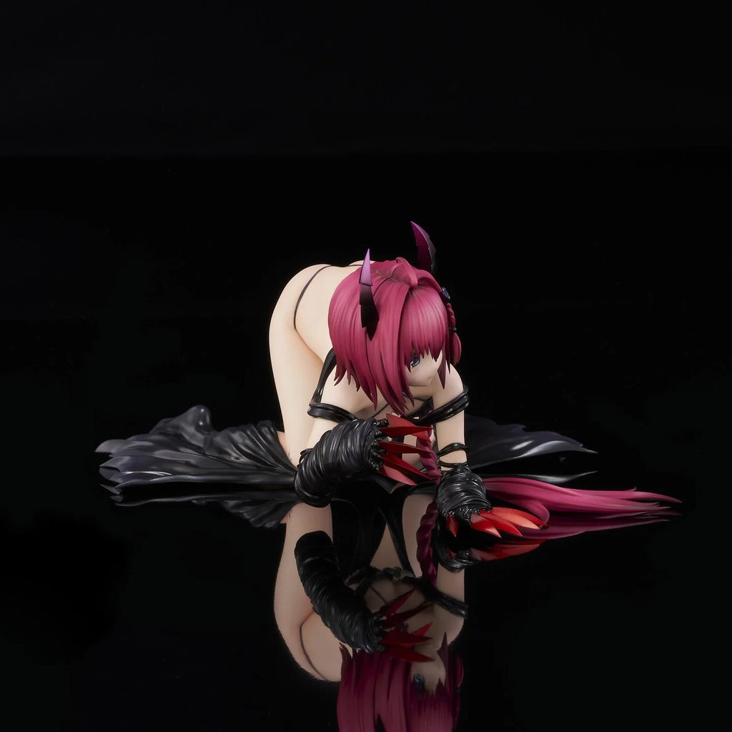 To Love-Ru Darkness Mea Kurosaki: Darkness Ver. Renewal Package Edition 1/6 Scale Figure