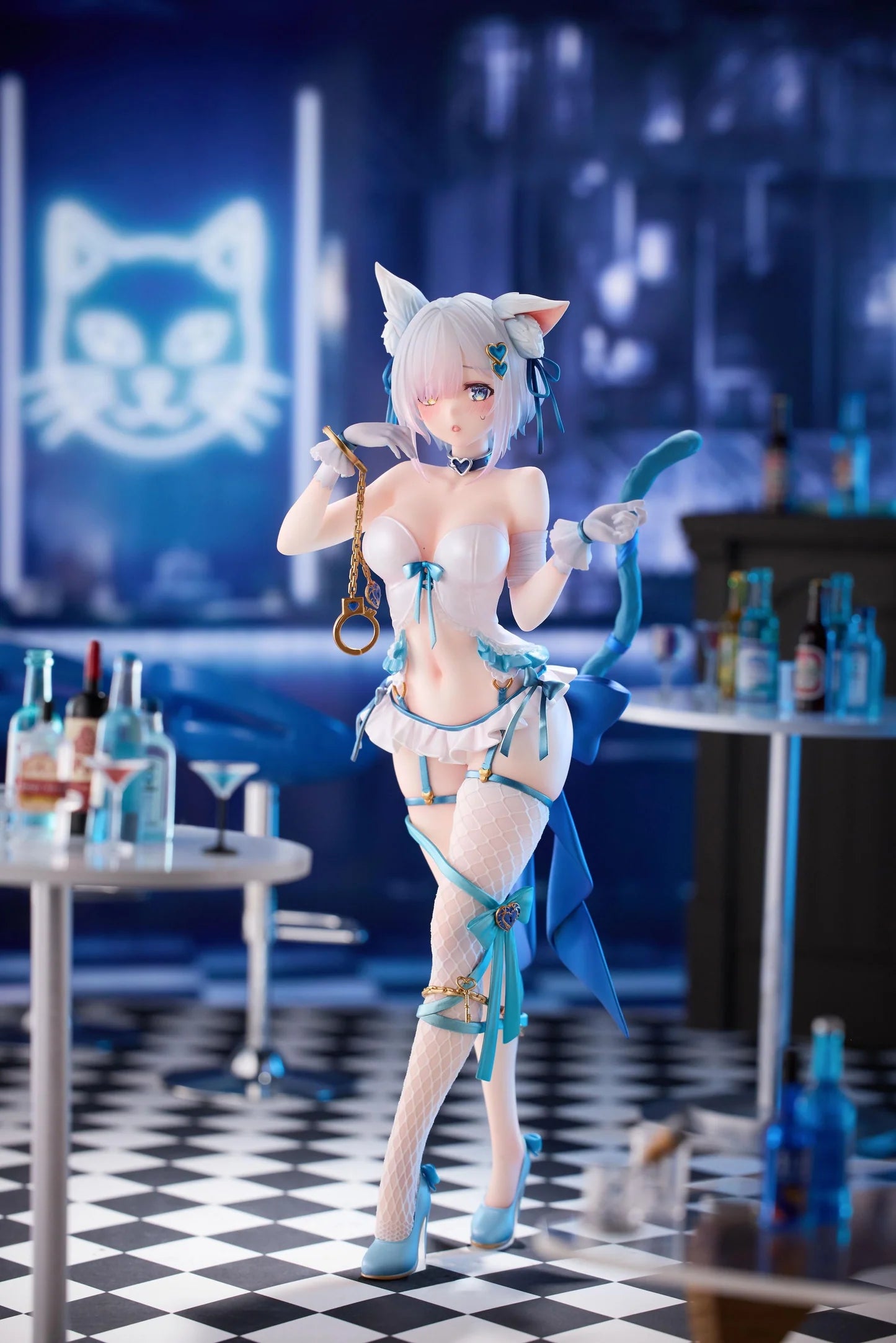 Felnemo Illustration Tied-Up Cat Putika-chan Deluxe Edition 1/7 Scale Figure