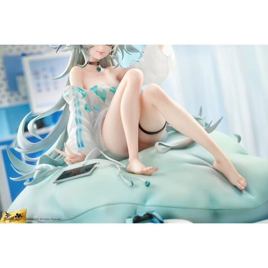 Girls' Frontline 2: Exilium Florence Marvellous Herb Cake Ver. 1/7 Scale Figure