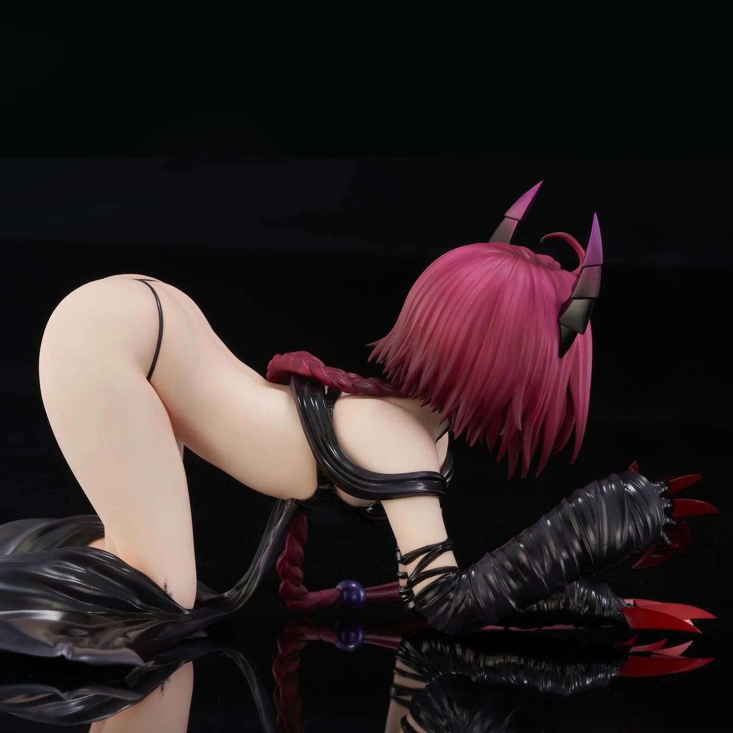 To Love-Ru Darkness Mea Kurosaki: Darkness Ver. Renewal Package Edition 1/6 Scale Figure