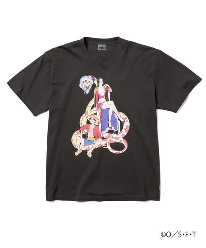 ONE PIECE x ZOZOTOWN T-SHIRT Luffy & Hancock