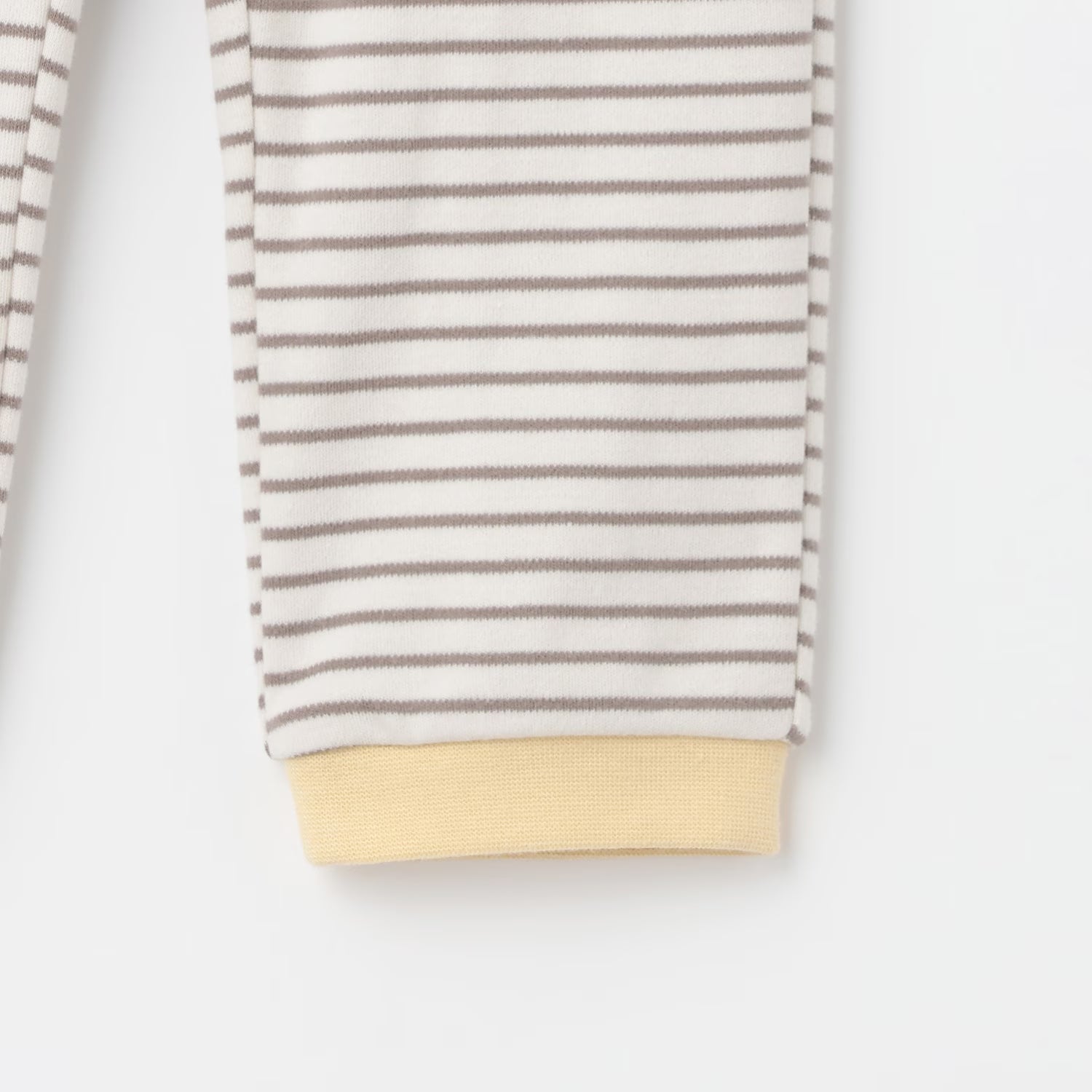 Monpoke Smooth Pajamas